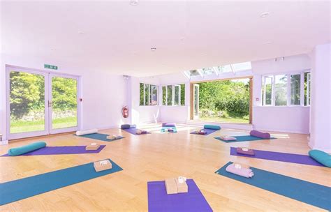 yoga classes in exeter devon
