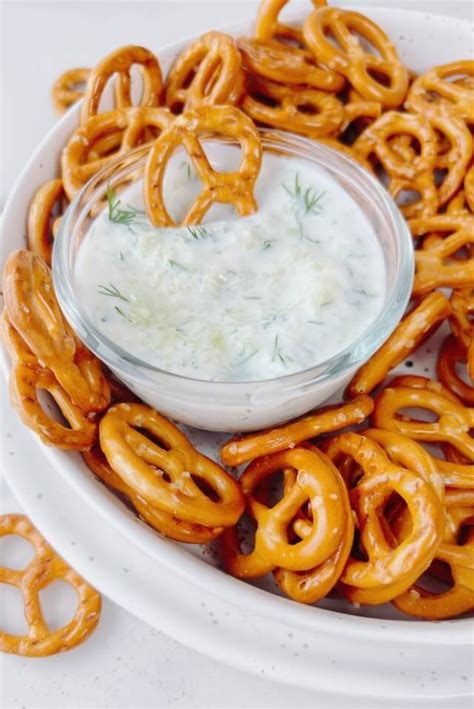 Yogurt Pretzel Dip