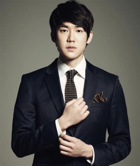 yoo yeon seok height