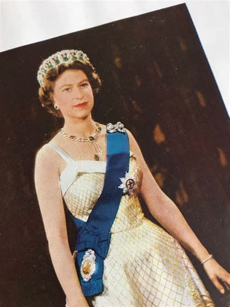 young queen elizabeth ii images