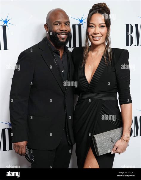 your morris girlfriend only