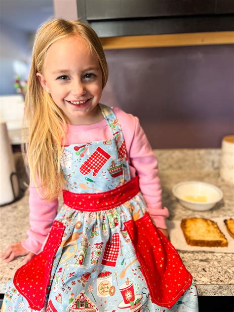 Youth Apron Sewing Pattern