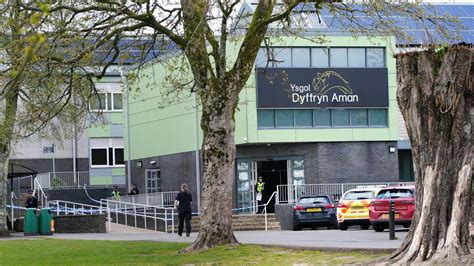 ysgol dyffryn aman lockdown