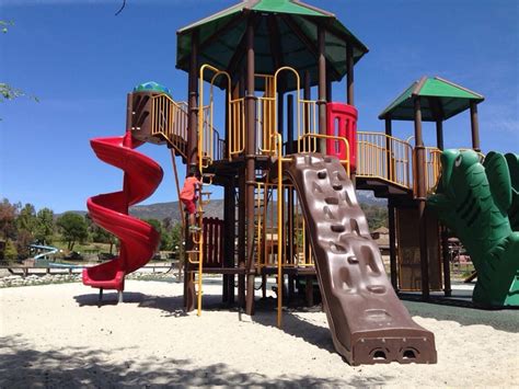 yucaipa regional park playground