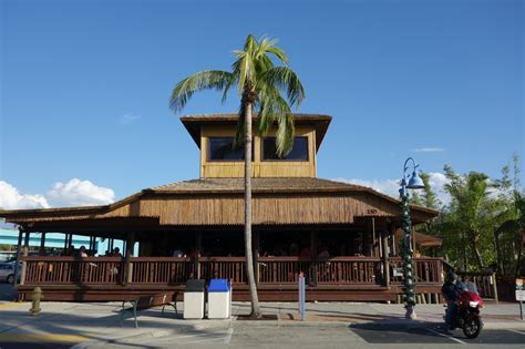 yucatan restaurant fort myers beach fl