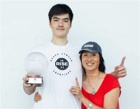 zach edey brother height