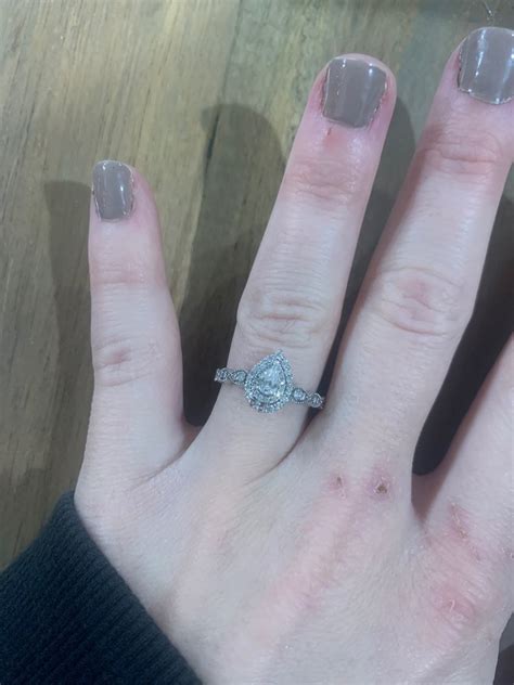 zales outlet aurora il