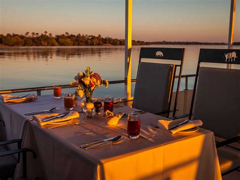 zambezi dinner cruise