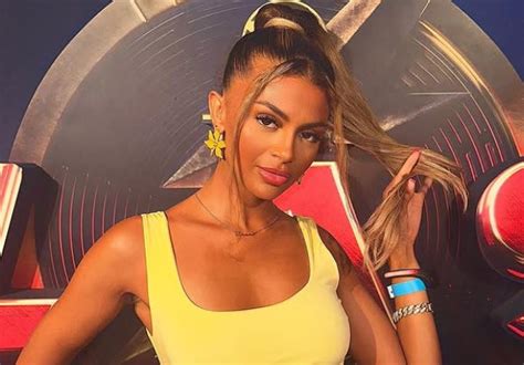 Reviews Zara Lackenby Brown Height Update