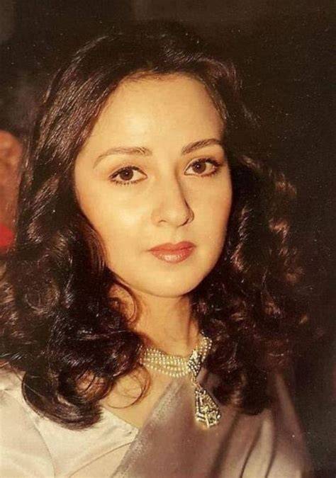 Unveiling The Charisma Of Zeba Bakhtiar: A Journey Through Her Life And Career