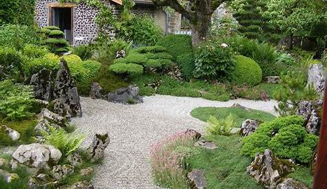 Zen Jardin Japonais Et De Style De Style Asiatique