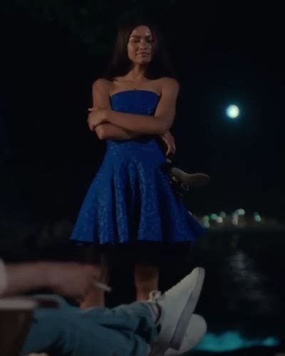 zendaya challengers blue dress