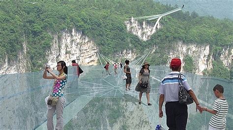 zhangjiajie glass bridge china map