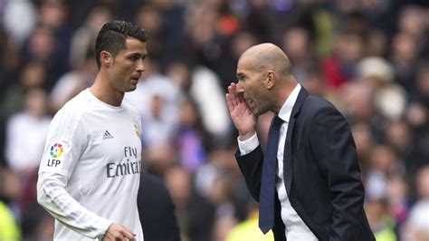 zidane man management