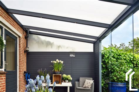 Zijkant Terras Dichtmaken