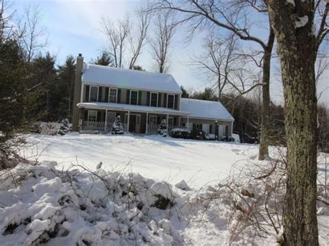 zillow deerfield nh