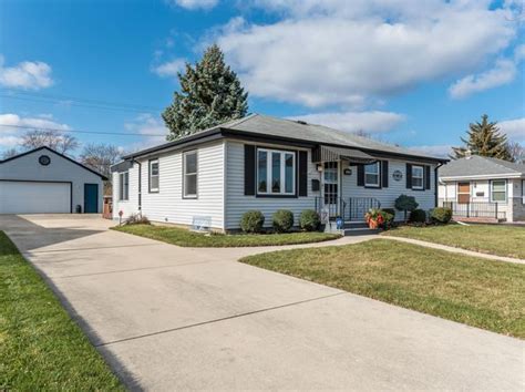 zillow kenosha