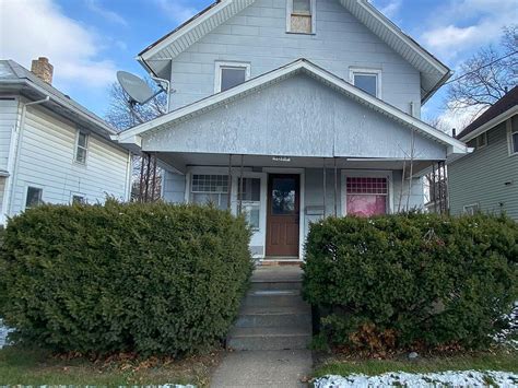 zillow lansing michigan