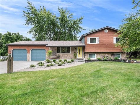 Zillow On Grosse Ile