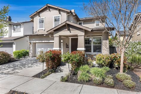 zillow rentals petaluma ca