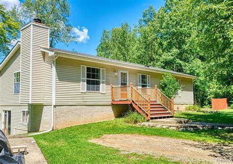 Zillow Rush Lake Mi