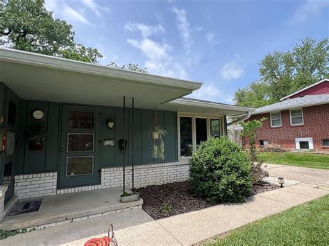 Zillow Urbandale Ranch