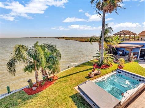 Zillow Waterfront Texas