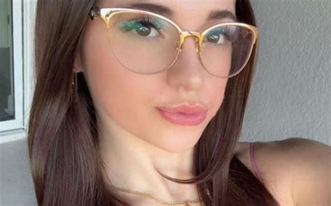 zoey onlyfans brown pics