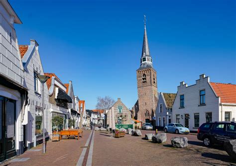 Zuidland Attractions