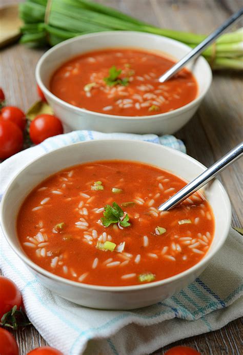 zupa pomidorowa z przecieru pomidorowego
