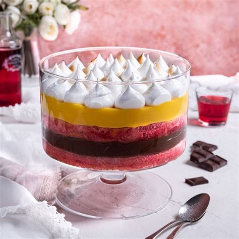 zuppa inglese in english