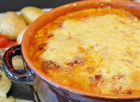 zuppa valdostana verza e fontina