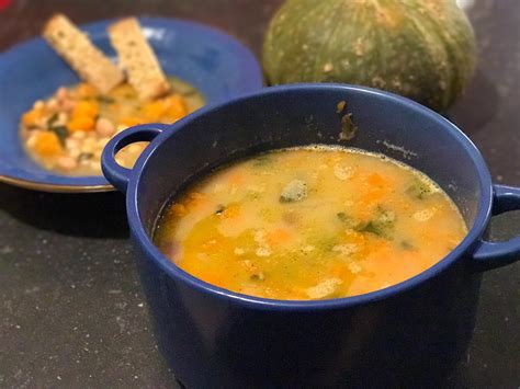 zuppa zucca e legumi