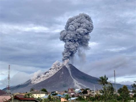 印尼火山爆發