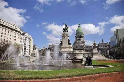 阿根廷首都布宜诺斯艾利斯大学